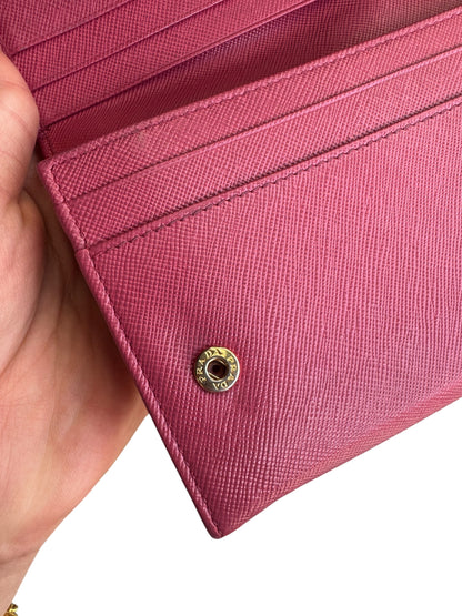 WA2👛 Prada continental flap wallet (COA Included) retail $995