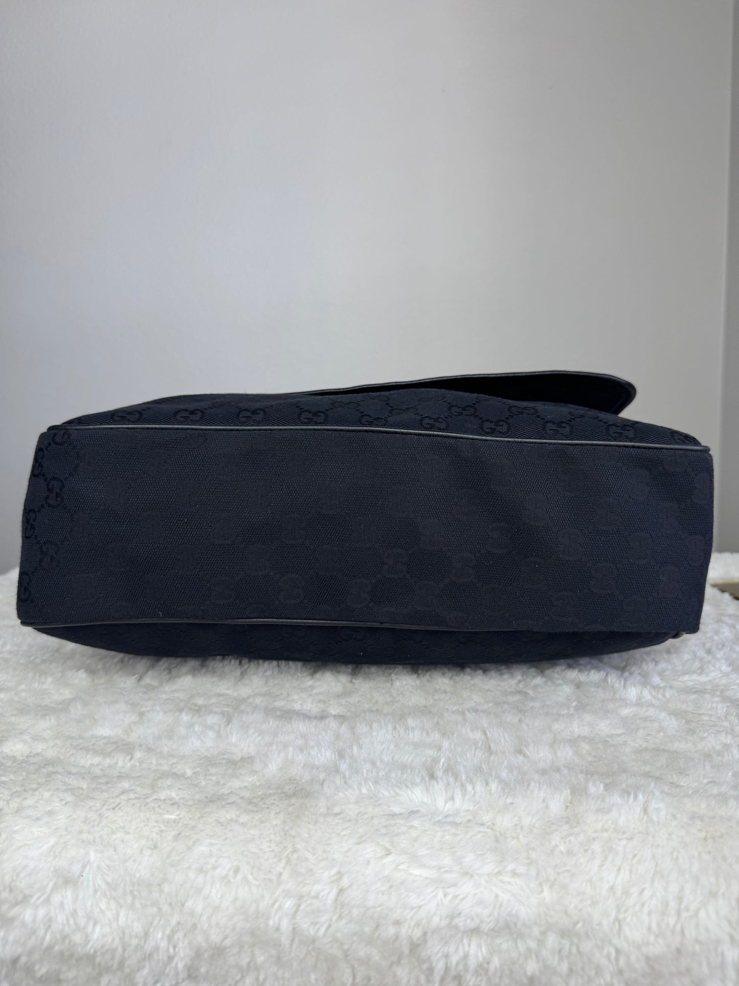 GUCCI Web Flap Messenger GG Canvas Black