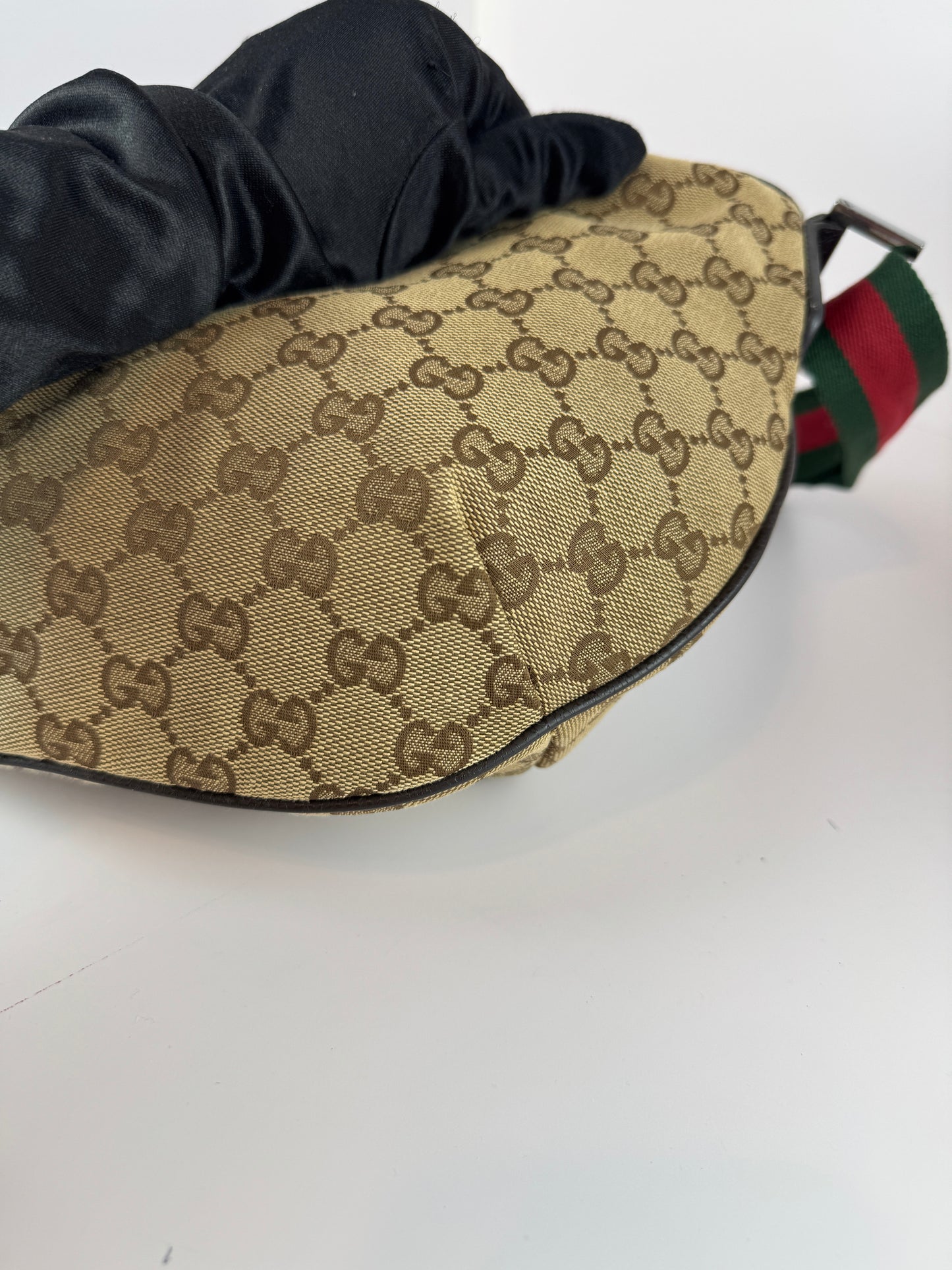 Gucci Web Halfmoon GG Canvas Medium