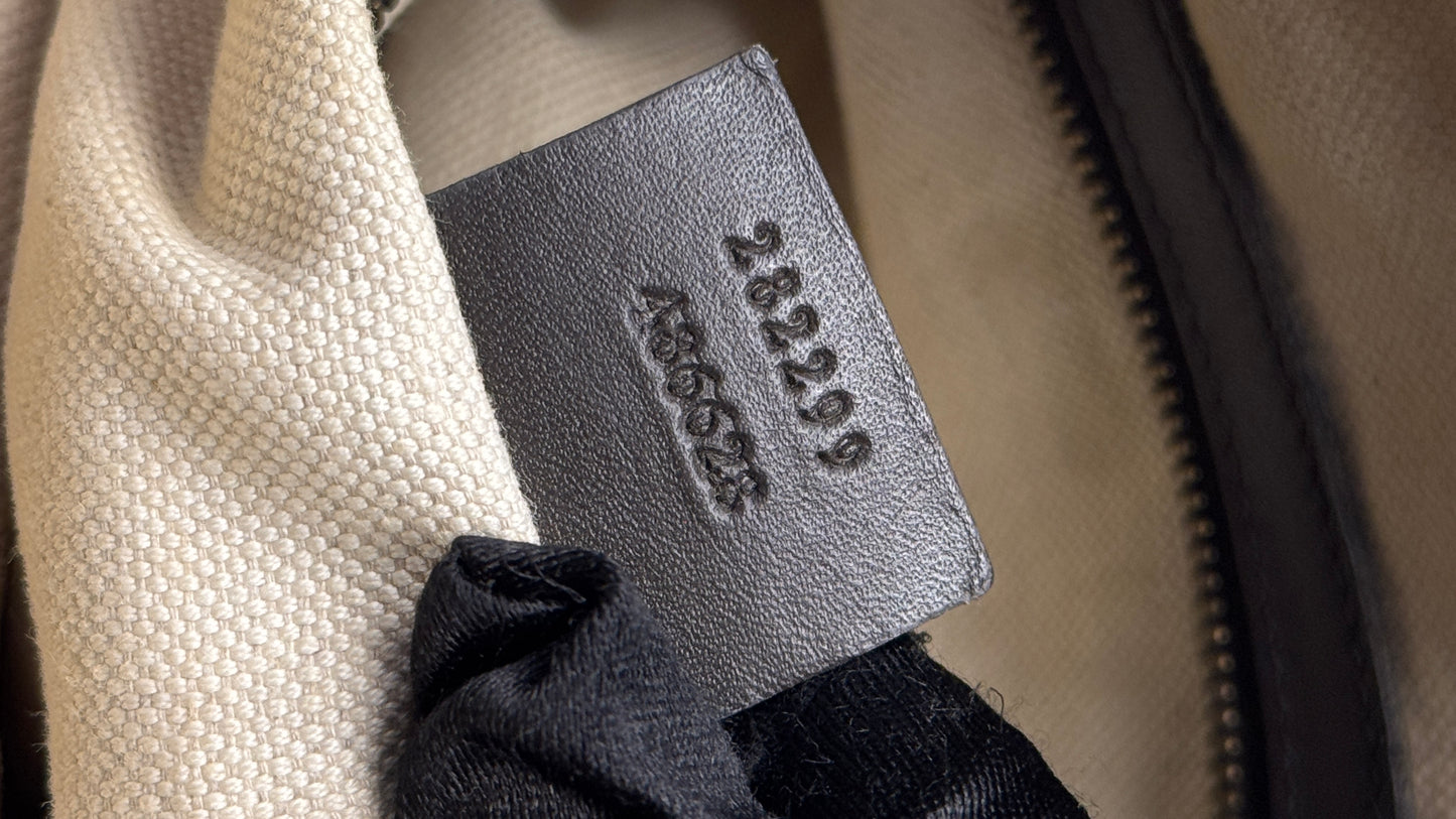 Gucci Scarlettt 2 way Tote Shoulder Bag GG