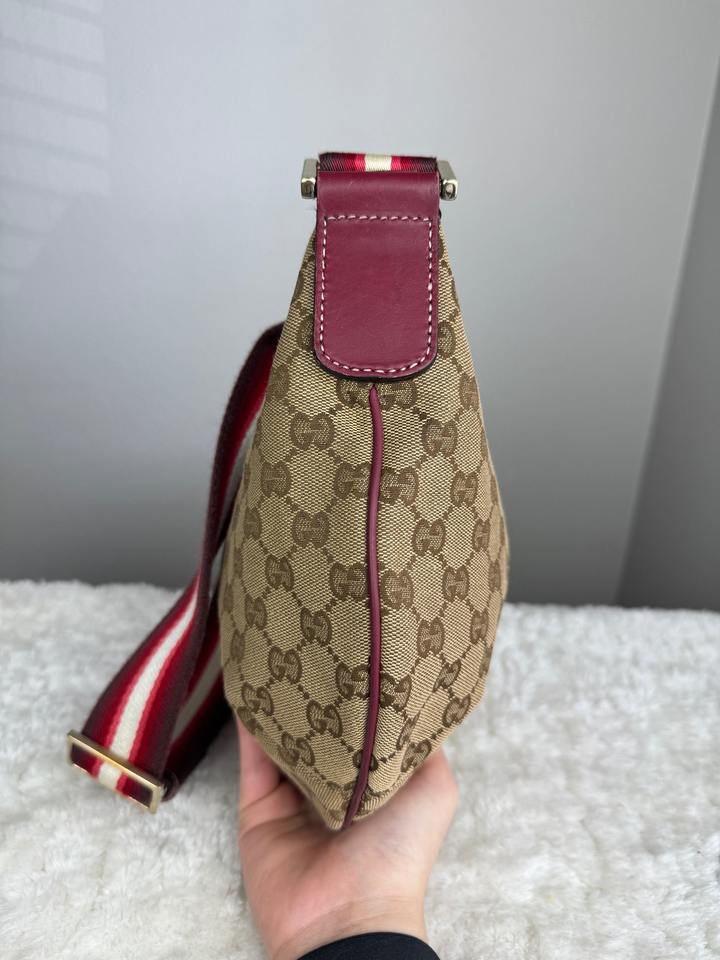 GUCCI Web Half Moon GG canvas Red