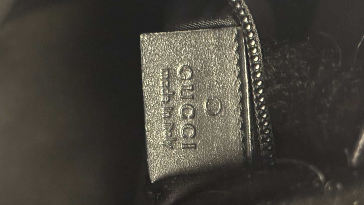 Gucci GG Supreme Canvas Crossbody Black