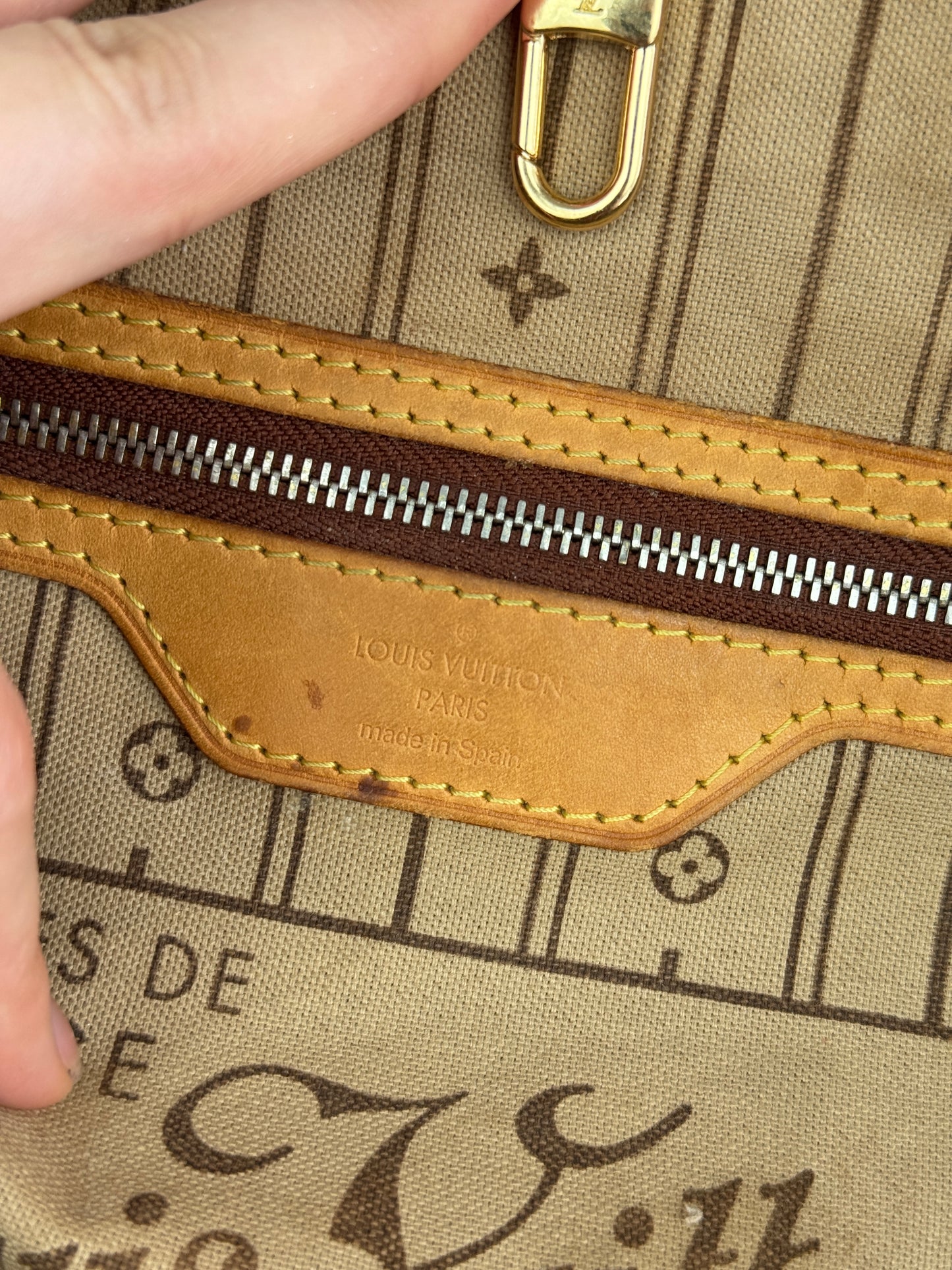 LOUIS VUITTON Neverfull Monogram MM 2012