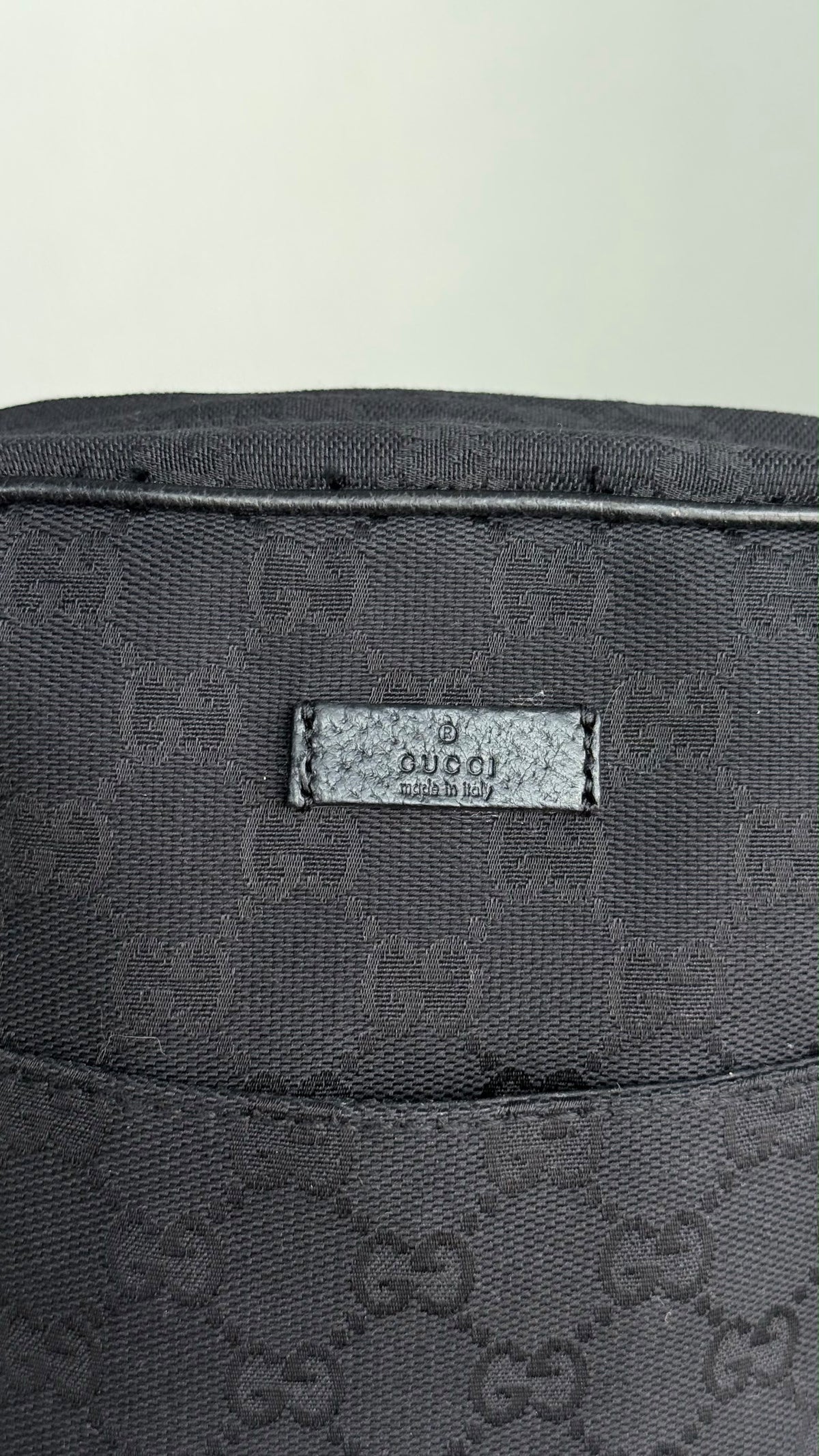 GUCCI Front pocket GG canvas Black Crossbody Black