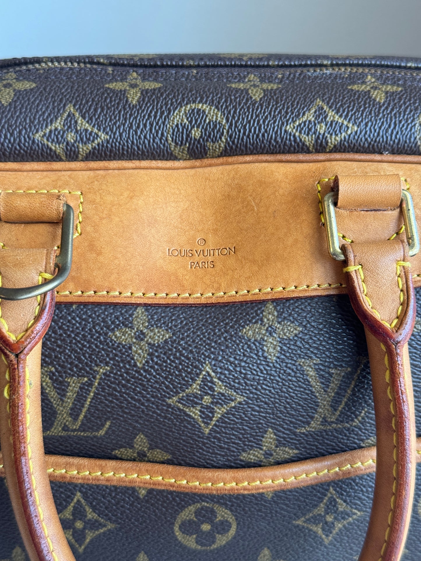 Louis Vuitton Deauville handbag monogram