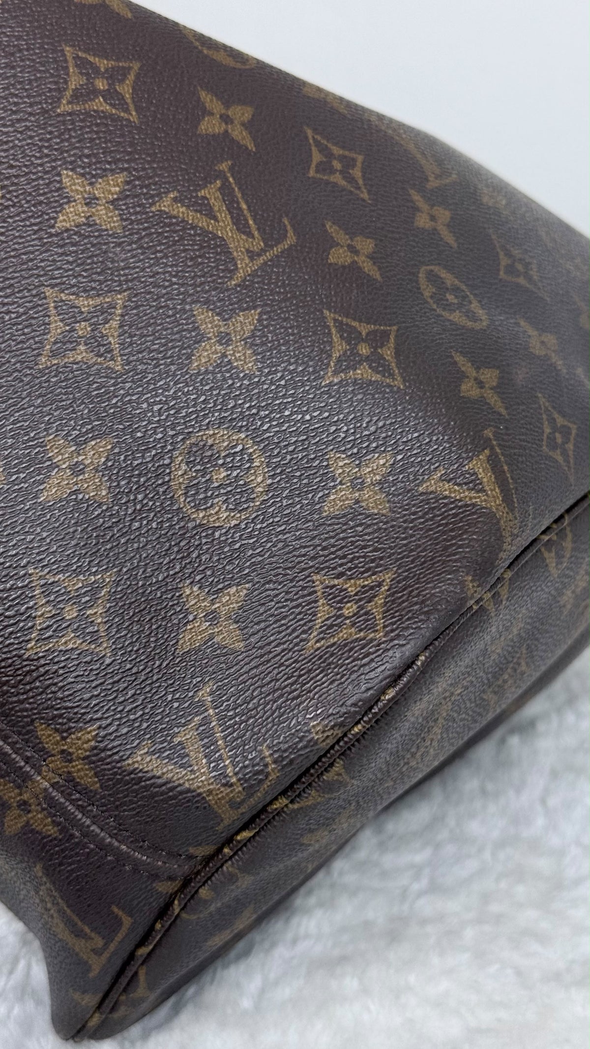 LOUIS VUITTON Neverfull MM Monogram