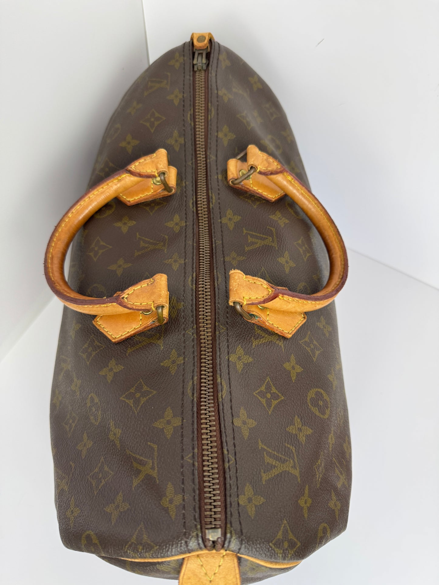 Louis Vuitton Speedy Vintage 40 Monogram