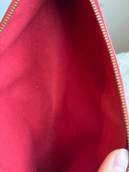 LOUIS VUITTON Pochette Epi Red