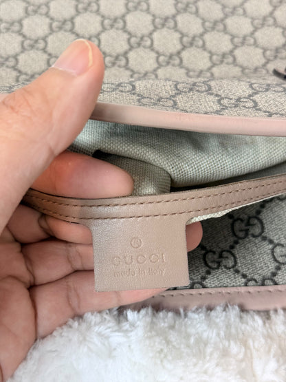 GUCCI Tote Medium GG Supreme Coated canvas pink