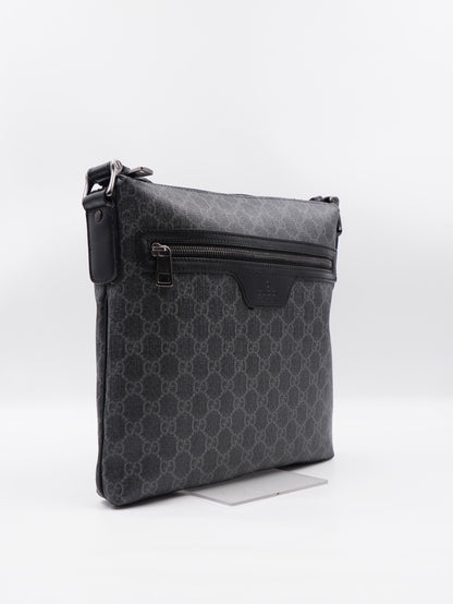 Gucci Front zip messenger Black