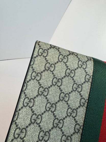 Gucci Beige GG Supreme Canvas Toiletry Pouch with Green and Red Web Stripe