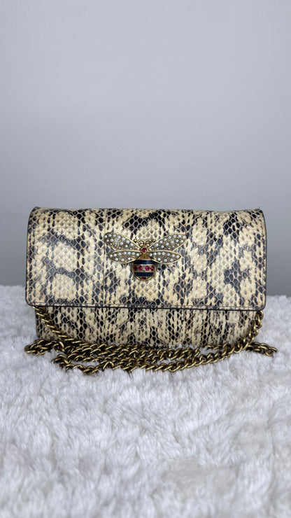 GUCCI Bee Queen Margaret Snakeskin chain wallet Crossbody