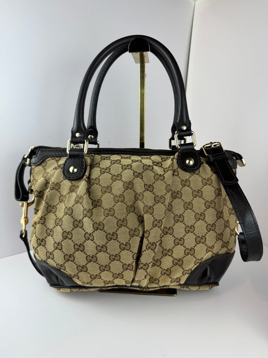GUCCI Sukey Crossbody With Strap GG Canvas