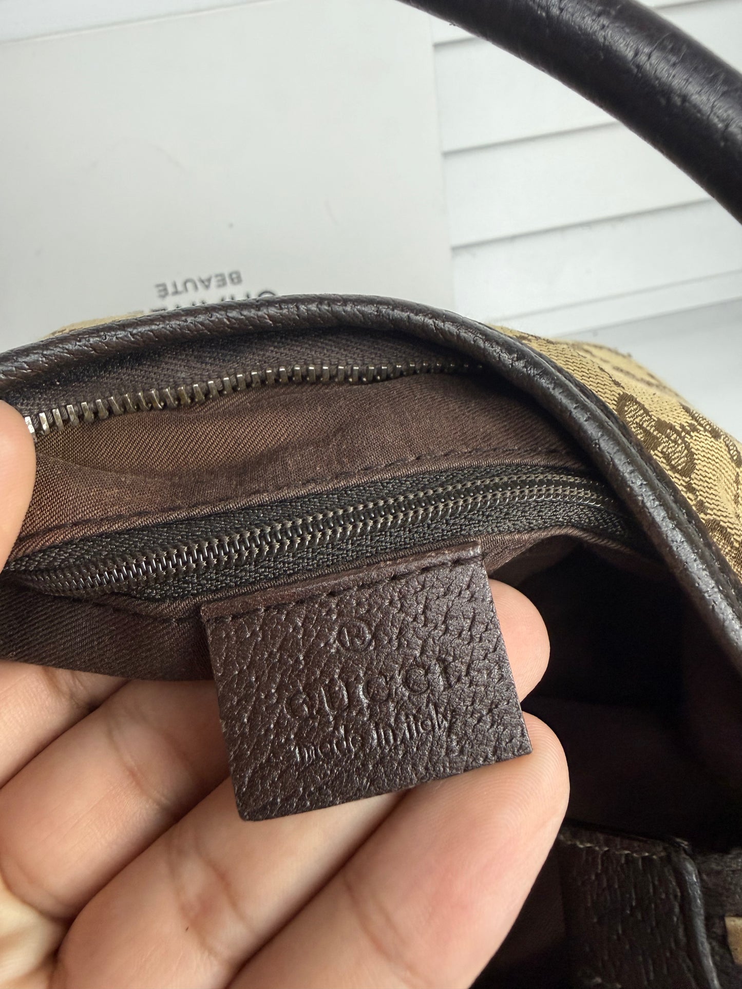 Gucci d ring hobo GG Canvas