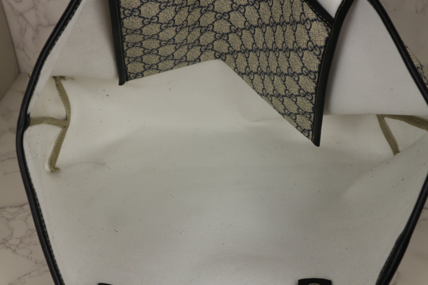 Gucci Web Loop Tote GG Supreme Navy