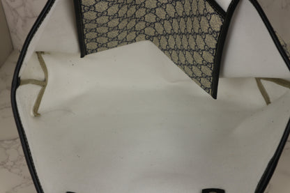 Gucci Web Loop Tote GG Supreme Navy