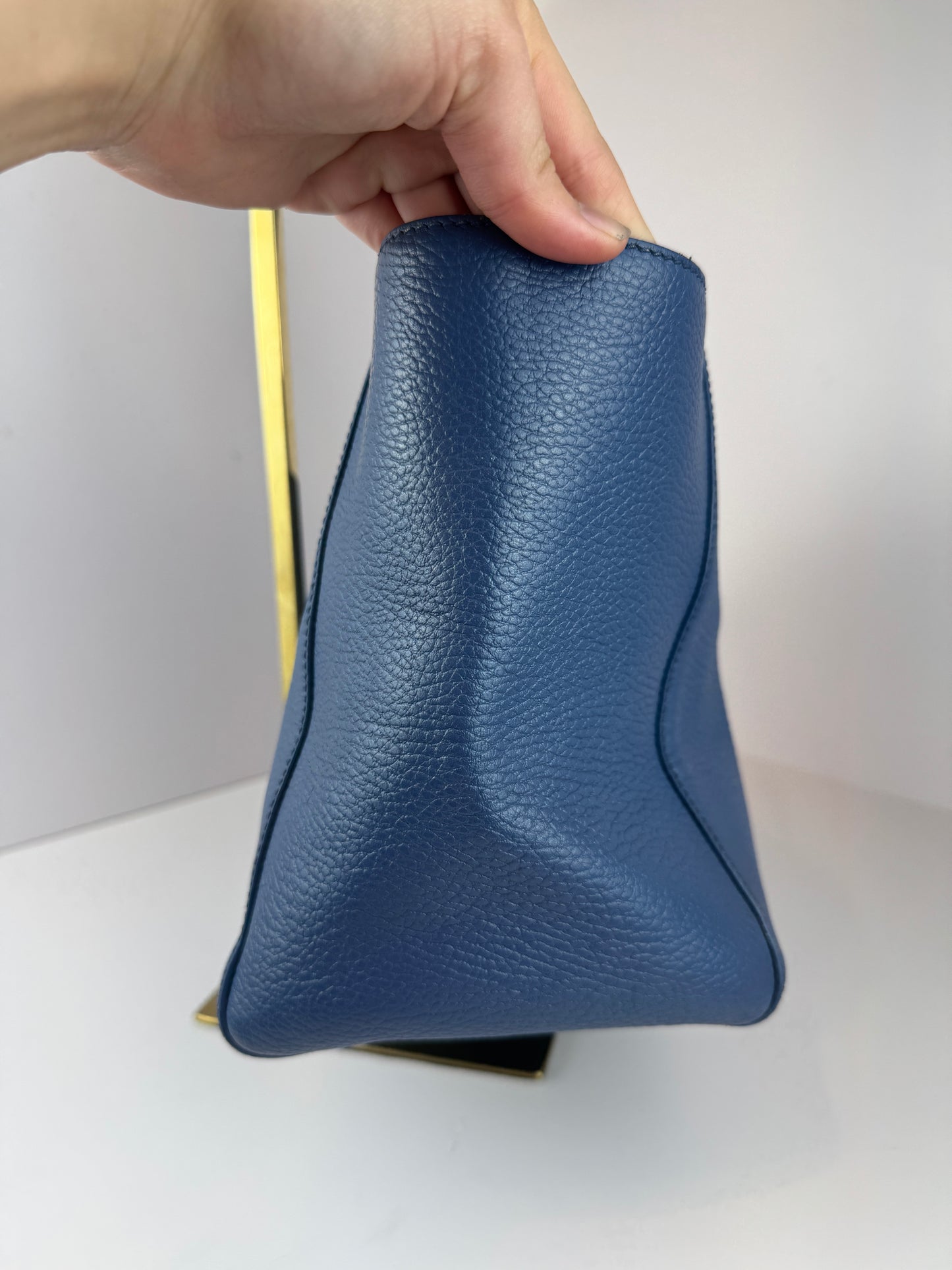 Gucci Swing Tote Leather Blue