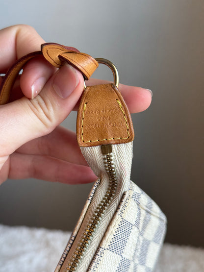 LOUIS VUITTON Damier Azu Pochette Accessories