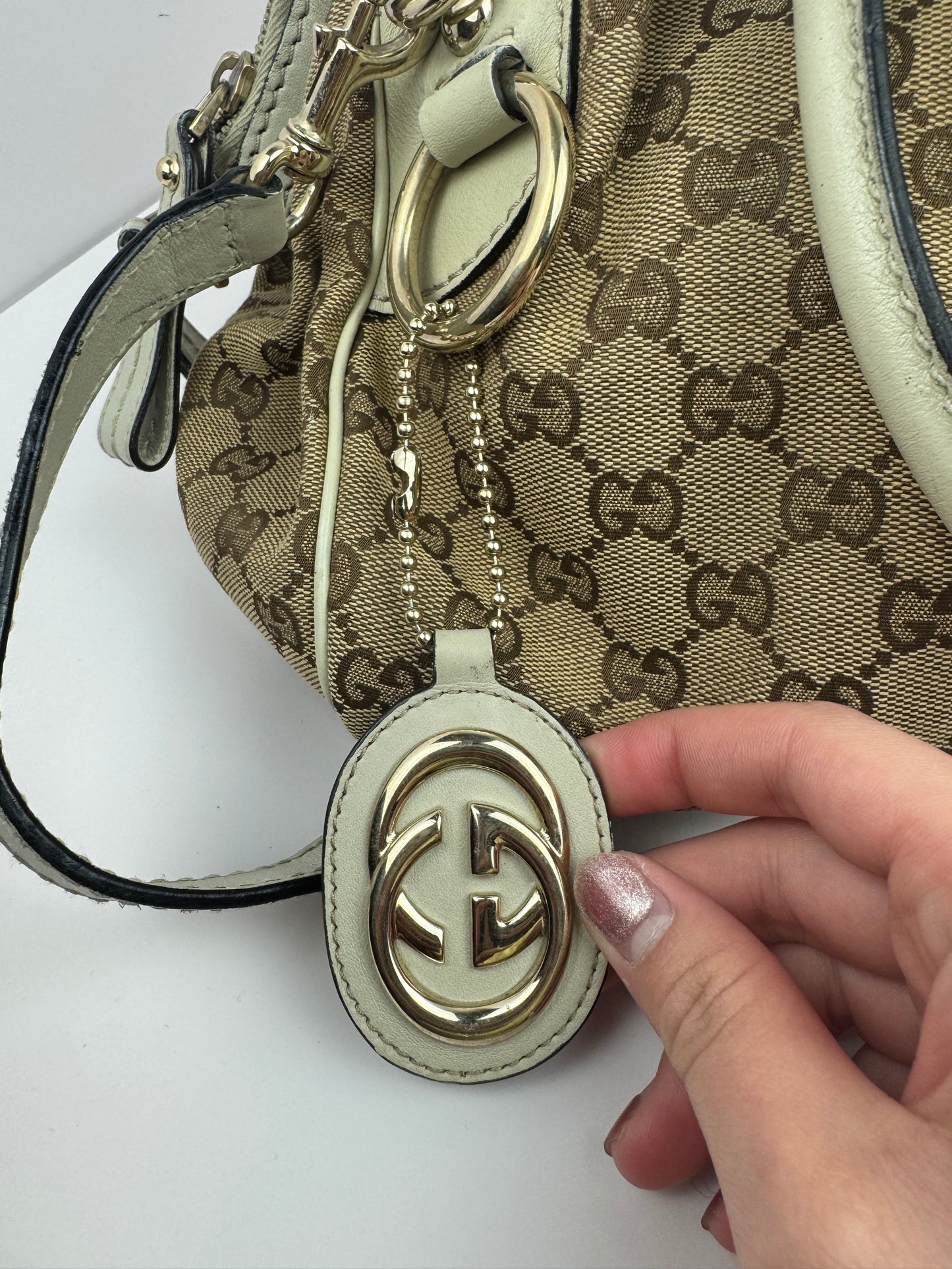 Gucci Sukey Boston GG Canvas White
