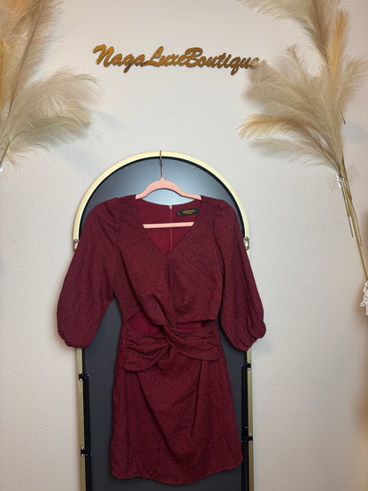 D11 👗Pre-Owned Red twist  dress(All sale are final)