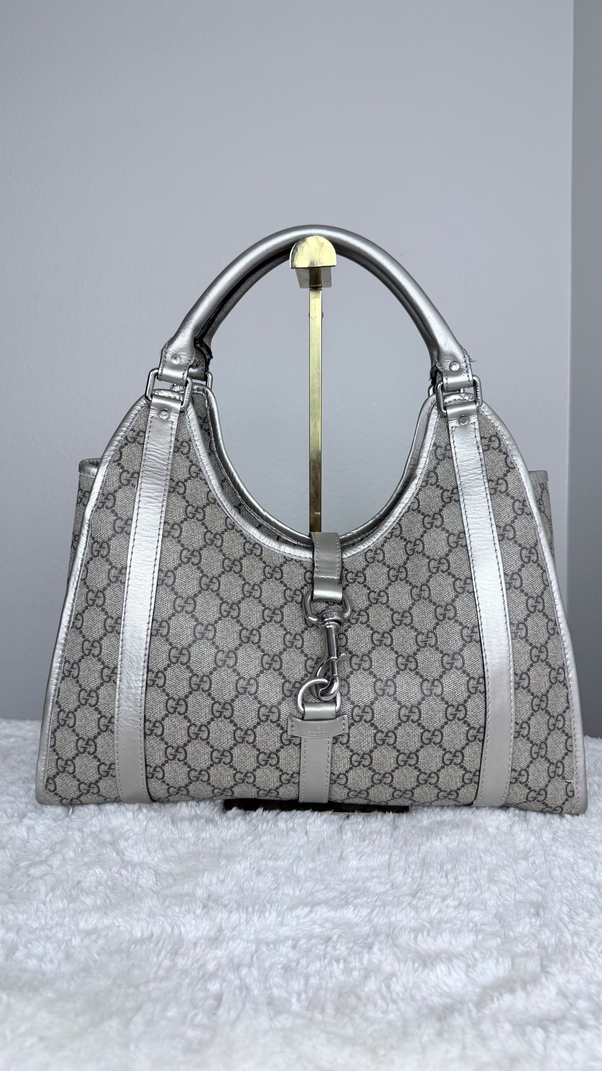 GUCCI Jackie Hobo GG Supreme Coated Canvas Silver