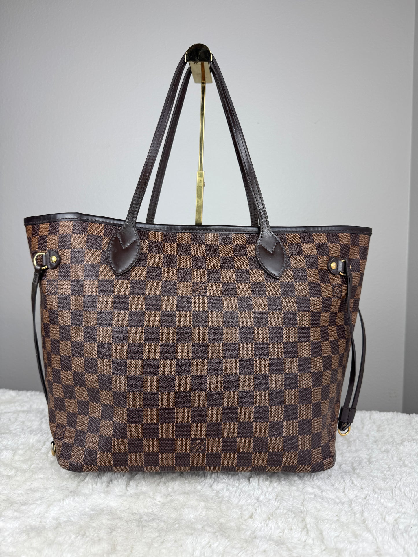 LOUIS VUITTON Neverfull Tote Damier MM