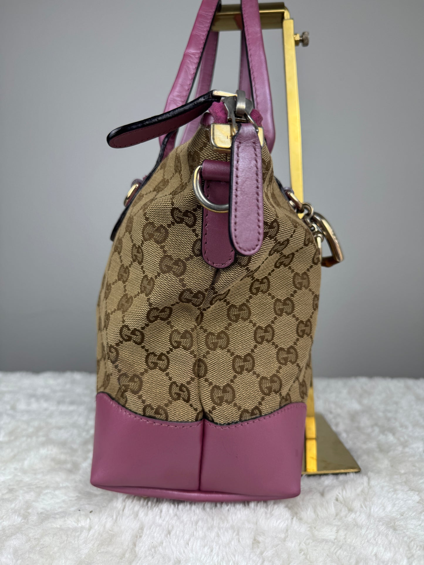 GUCCI Heart Bit Handbag with strap GG Canvas Pink