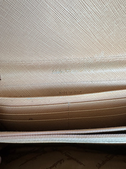 Ferragamo Gamcini long saffiano