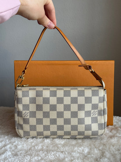 LOUIS VUITTON Damier Azu Pochette Accessories
