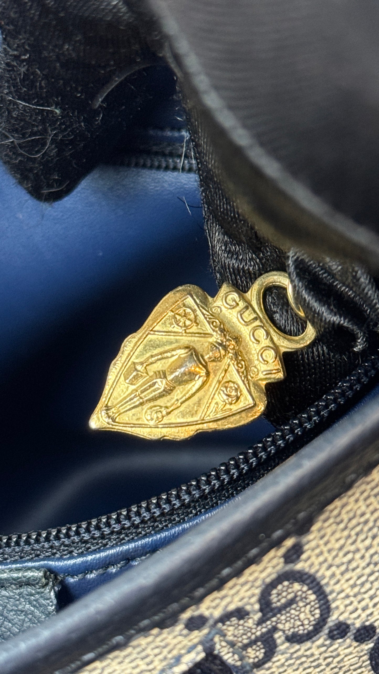 Gucci Jackie Shoulder Bag in Navy (Vintage)