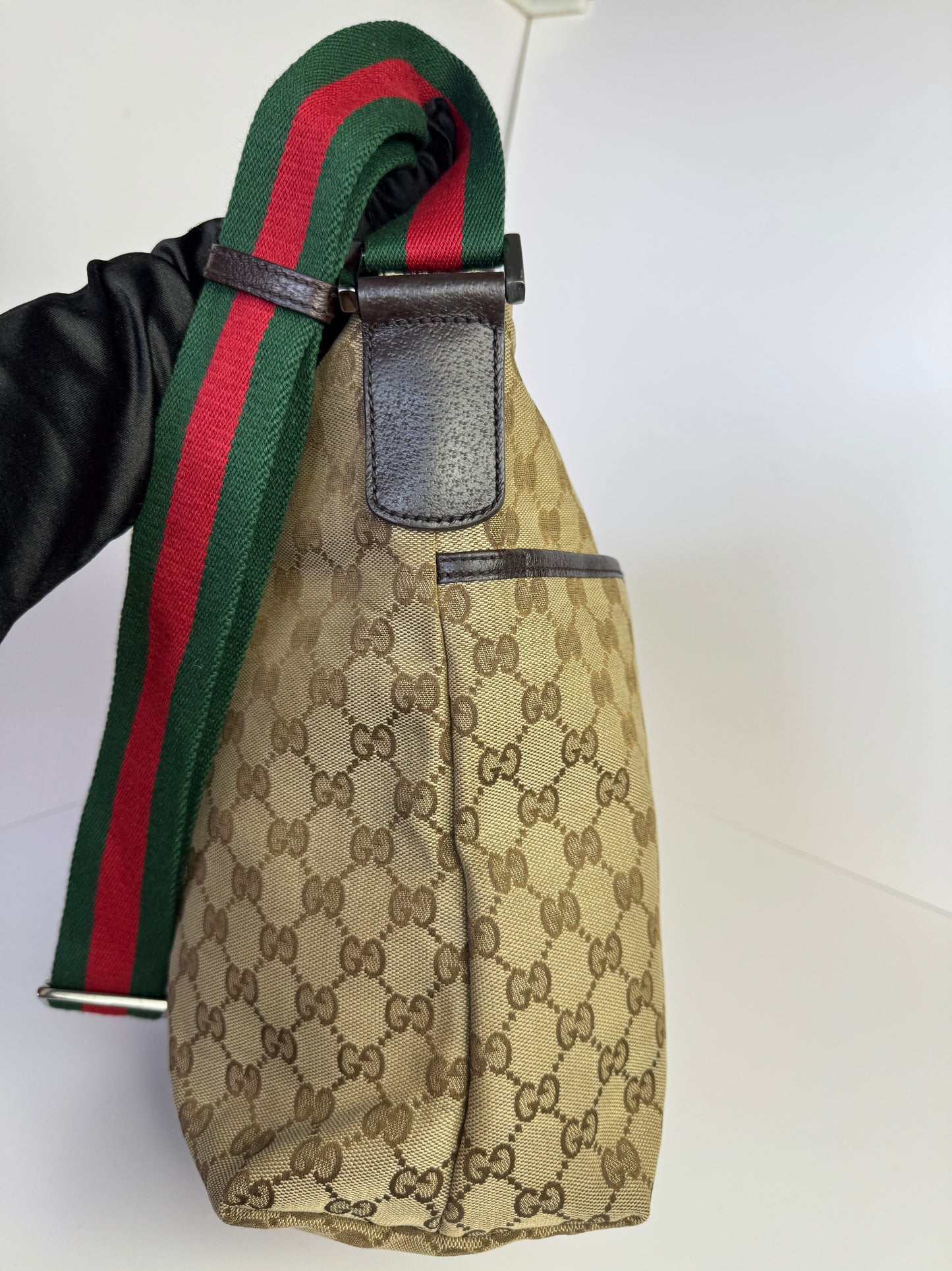 GUCCI Web Flat Messenger Green and Red Stripe Brown